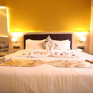 Solitaire Resorts