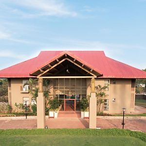 Ikshana Resort And Spa, Khandala